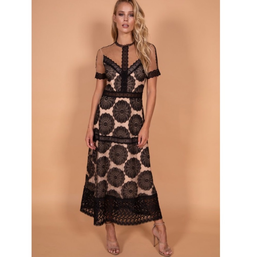 Nightcap clothing lace holiday gown maxi dress
